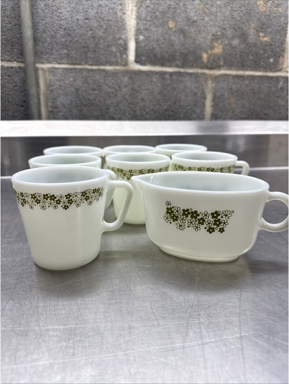 VTG Pyrex 1410 Spring Blossom D Handle Coffee Mug Cups (7) + 77-B Gravy Boat (1)